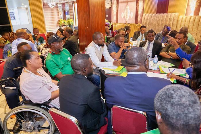 GDGI at a stakeholder roundtable discussion